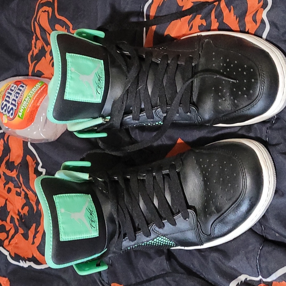 Air jordans size 11